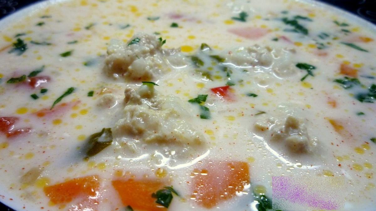 ingredientele ascunse din smantana pe care o cumparam din magazine poate contine urme de creta sau