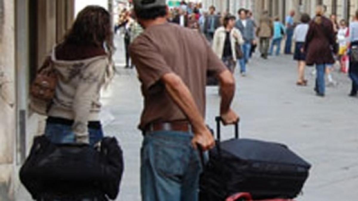 romani pacaliti cu locuri de munca au crezut ca se vor angaja in germania dar au fost inselati de o