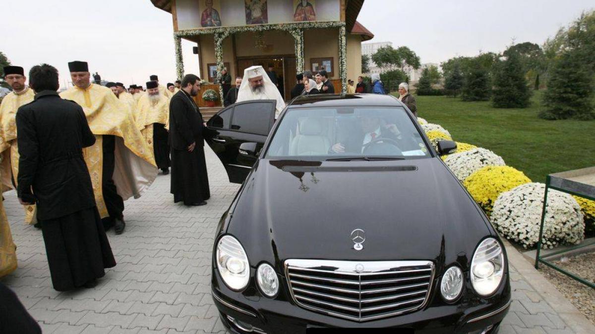 biserica ia tot o familie cere sa fie eutanasiata dupa ce singura bucata de pamant a fost luata de