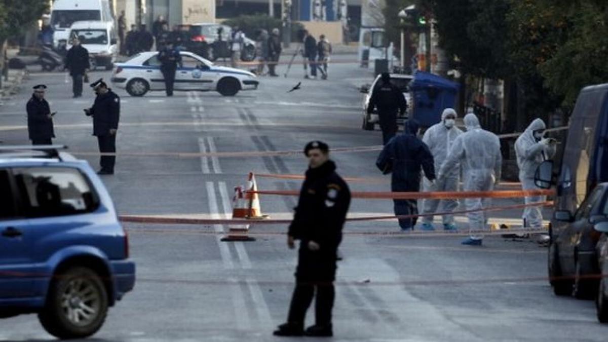 o masina a ambasadei rusiei din grecia a fost incendiata