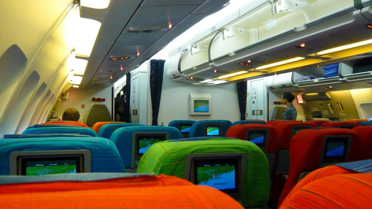 chinezii evita malaysia airlines dupa disparitia aeronavei cu 239 de pasageri la bord