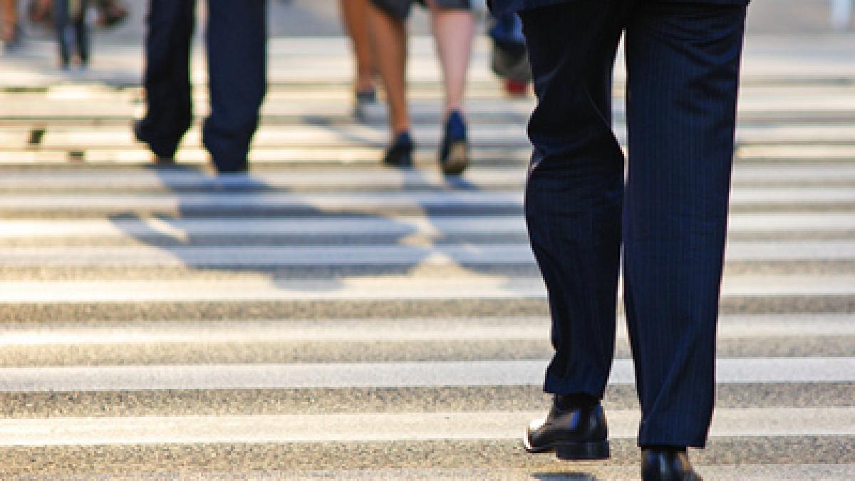 situatie stupefianta a aflat ca este mort de zece ani de zile desi traieste fericit alaturi de