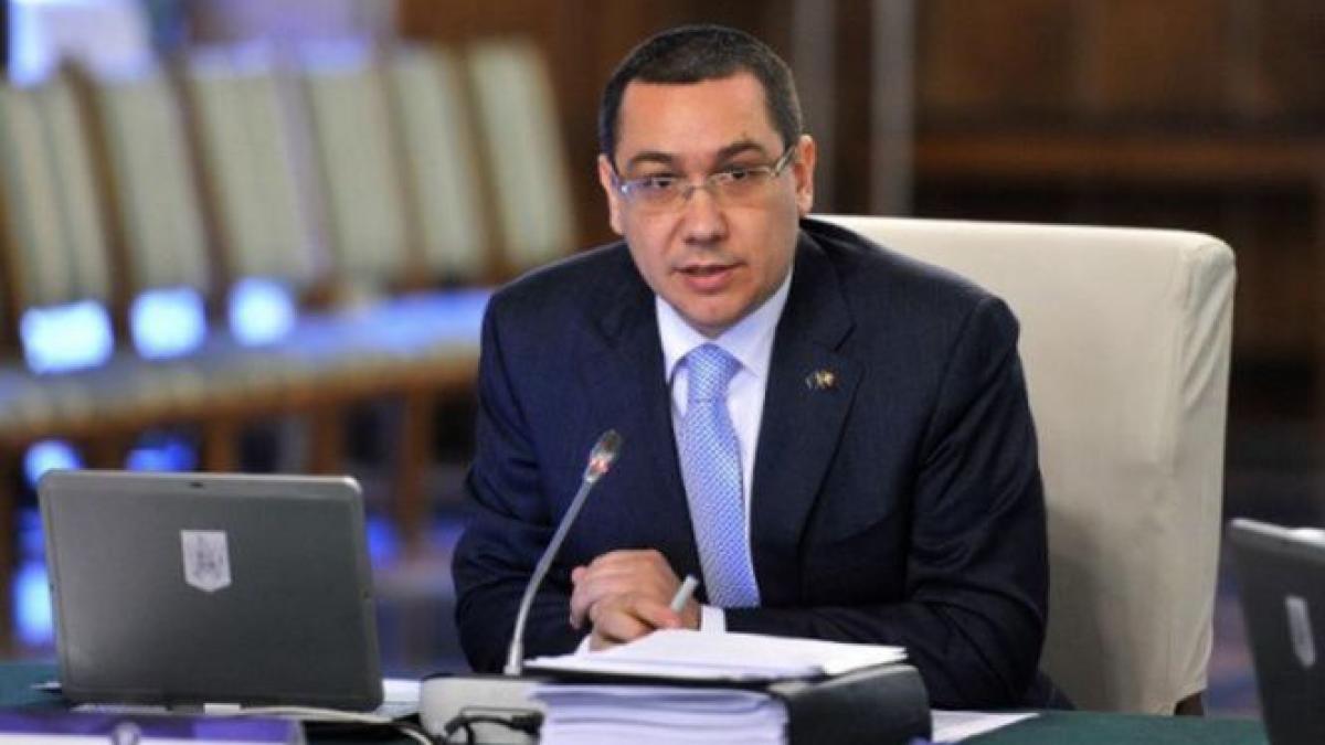 ponta il acuza pe basescu de ipocrizie