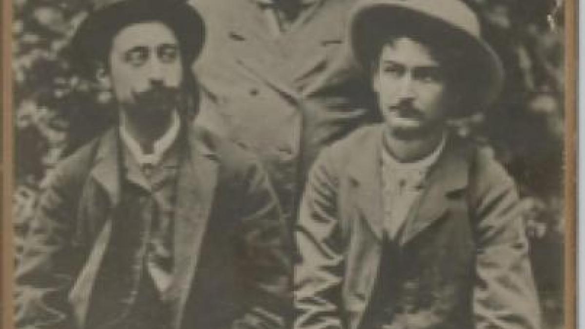 cine apare in aceasta fotografie veche alaturi de ion creanga nimeni n a mai vazut o pana acum