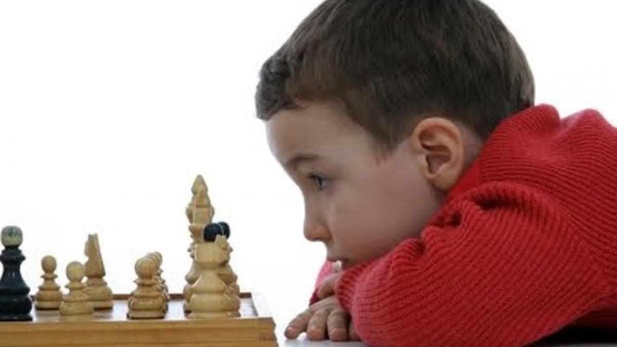 elevii vor invata sah la scoala din acest an