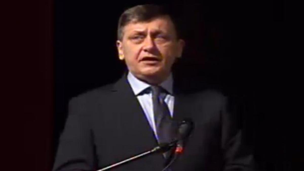 ioan rus m am saturat de atata prostie continua antonescu e dus cu albinele in retezat