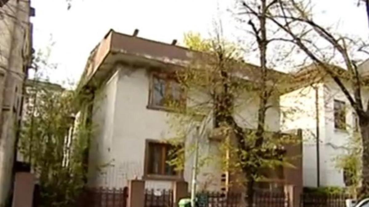 fratele avocatei gratiate de basescu a primit casa de la acesta la trei zile dupa ce actualul