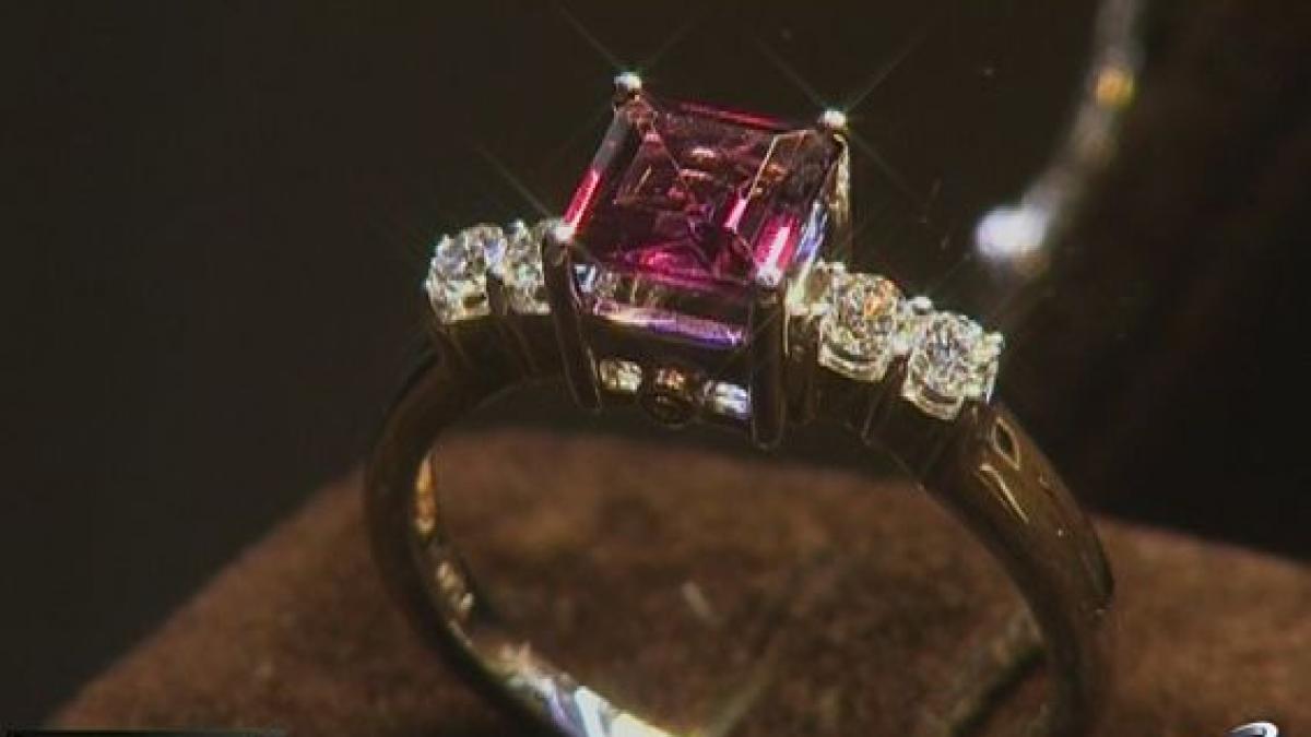 in premiera romania de aur artistii care au reinviat in romania bijuteria de arta