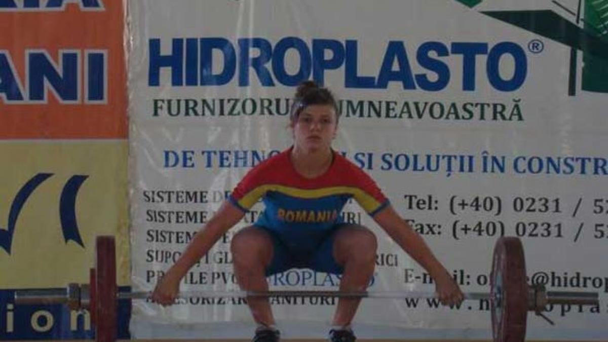 loredana toma a cucerit trei medalii de argint la ce de haltere de la tel aviv