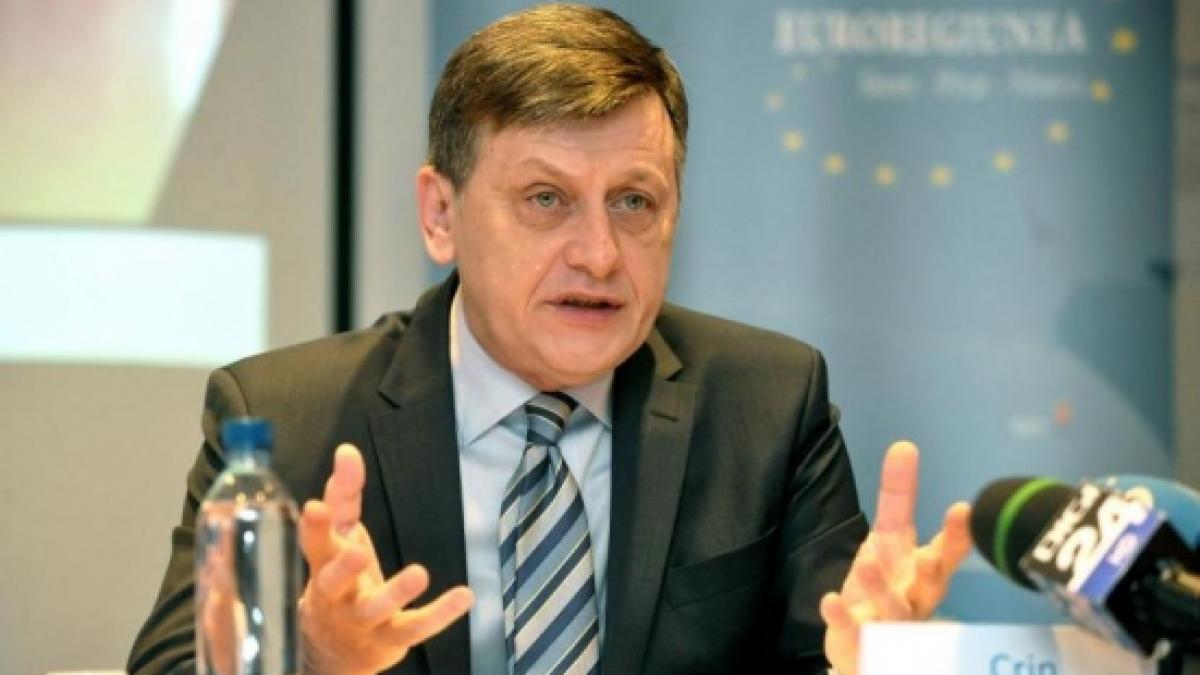 crin antonescu retragerea din functia de presedinte al pnl nu inseamna si retragerea de la