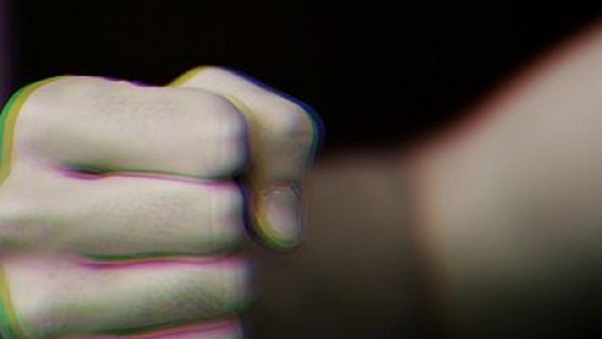 liderul opozitiei din turcia a fost agresat in parlament