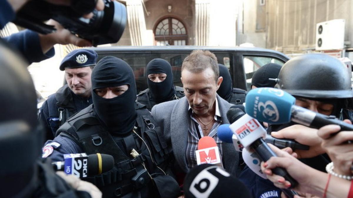 radu mazare si a petrecut noaptea in arest procurorii ar putea cere arestarea sa pentru 29 de zile