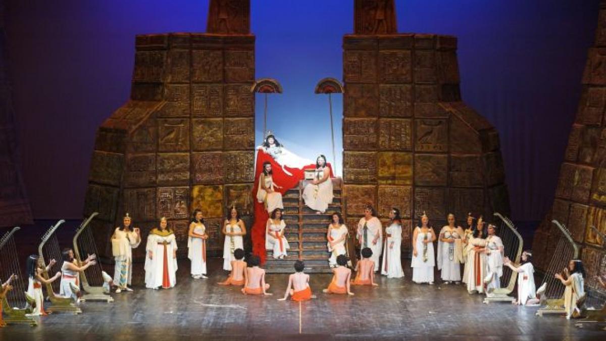 austriacul friedrich pfeiffer la pupitrul operei nationale bucuresti