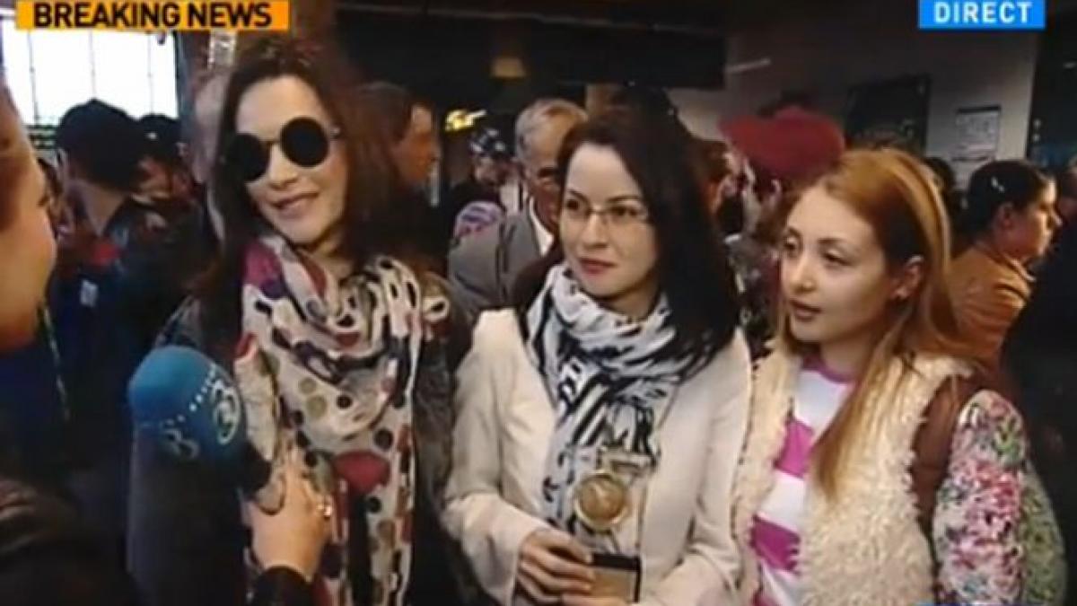 jurnalistii antena 3 si observator premiati la new york festivals au revenit in tara