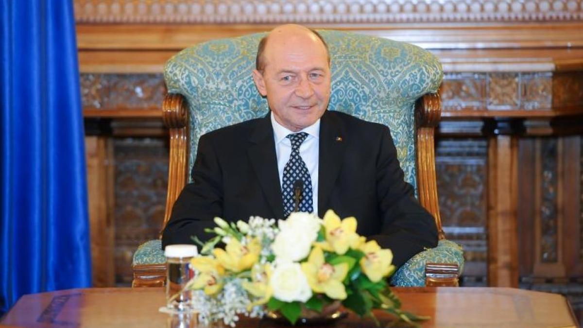 sinteza zilei adrian ursu despre cat de implicat este statul in afacerea cu terenuri a