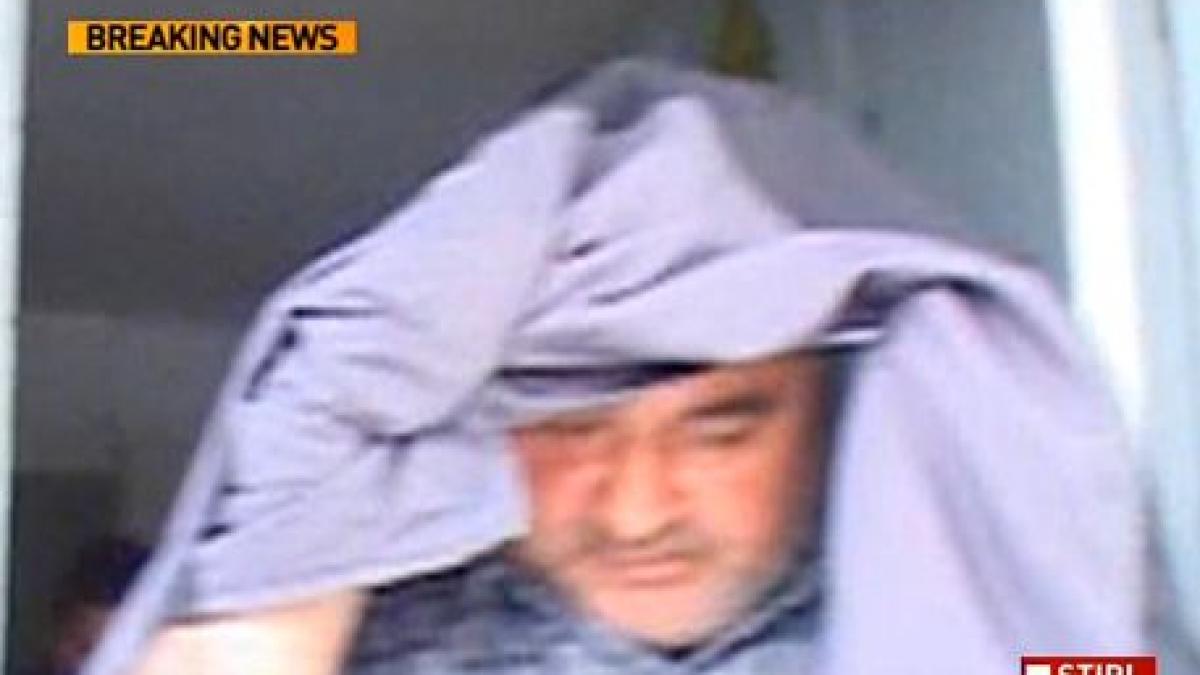 Bărbatul suspectat că şi-a ucis soţia şi pe cele două surori ale acesteia a fost arestat