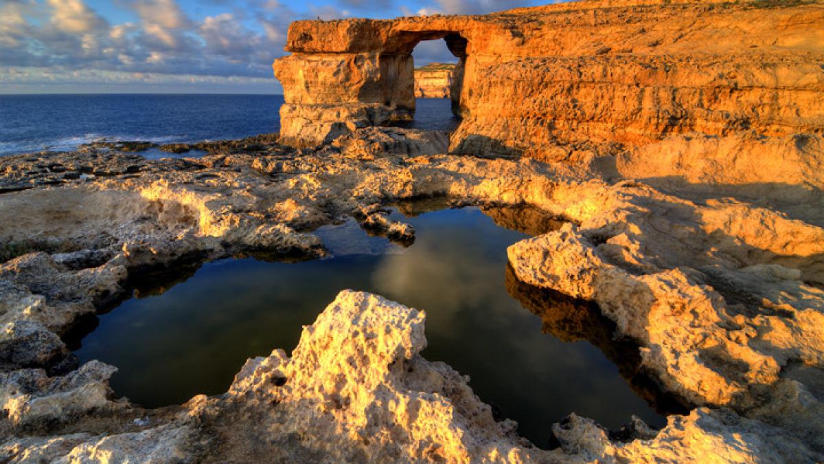 dwejra de la povesti cu cavaleri la filme cu titani