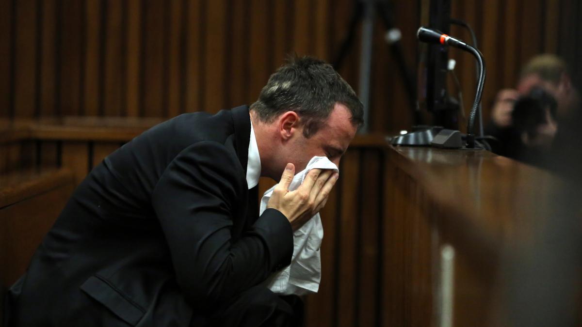 examinarea lui oscar pistorius in procesul in care este acuzat de crima a luat sfarsit dupa mai