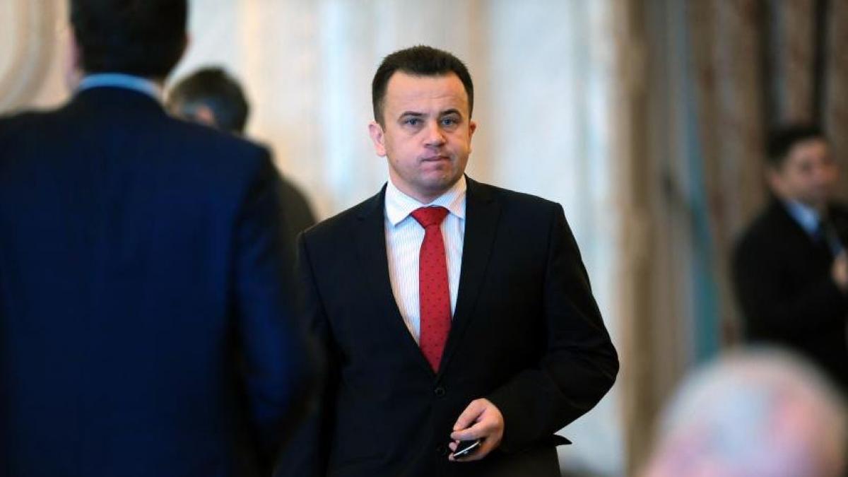 liviu pop acuzatii la adresa finantelor firma care i a vandut terenul ioanei basescu nu mai apare