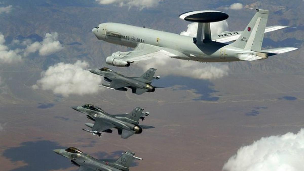 avioanele nato intensifica zborurile deasupra tarii noastre pentru a monitoriza criza din ucraina