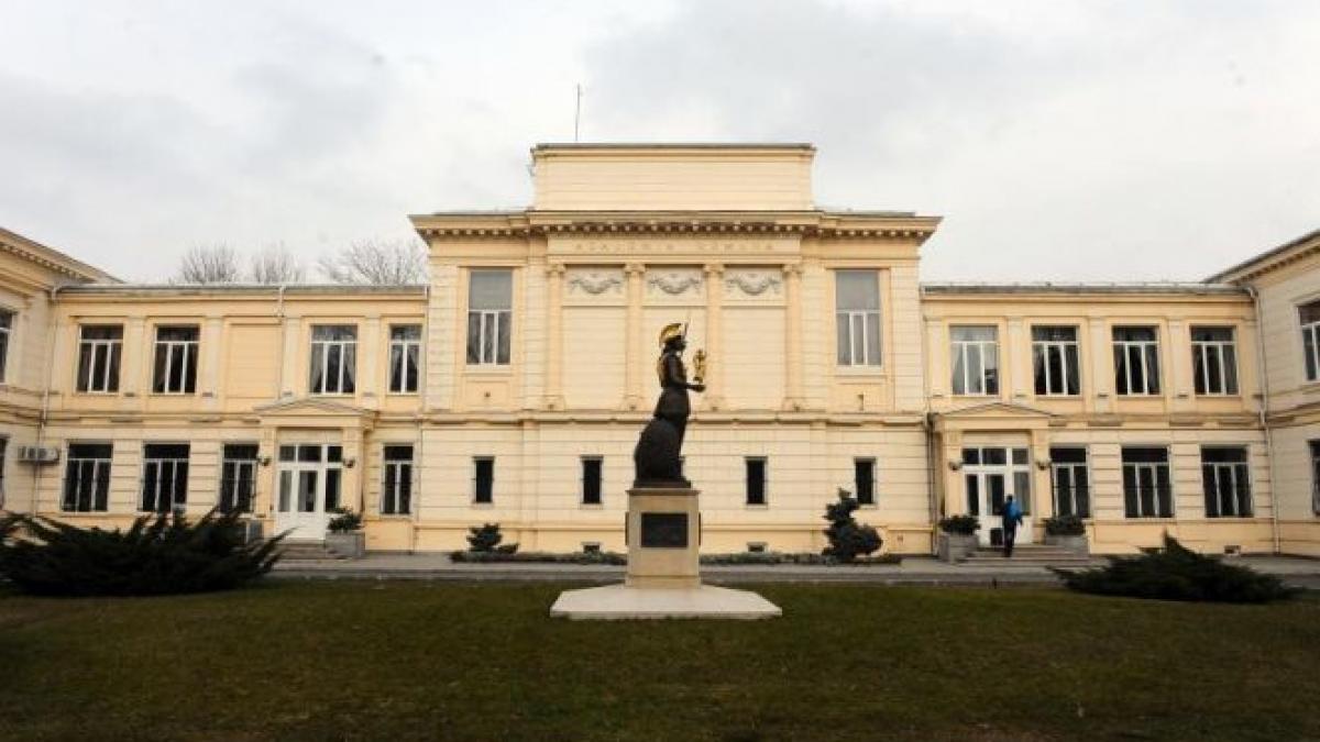 apel in premiera adresat politicienilor care depasesc limitele bunului simt