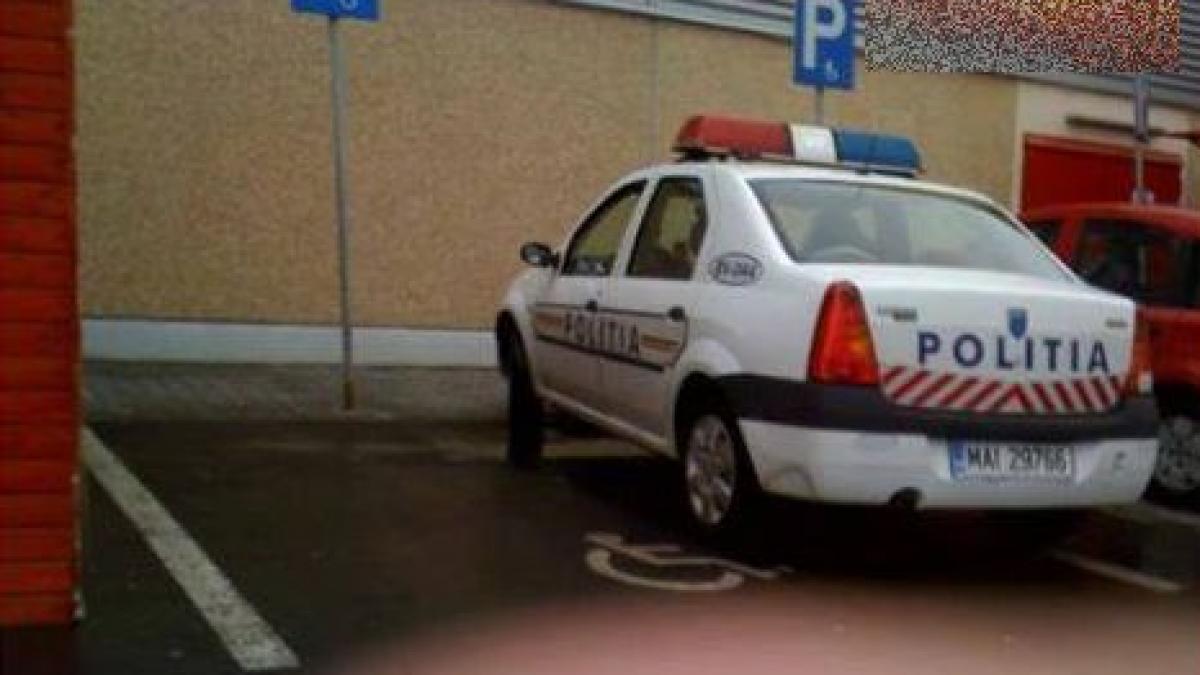 politistii au voie parcare exemplu data de politistii de la rutiera