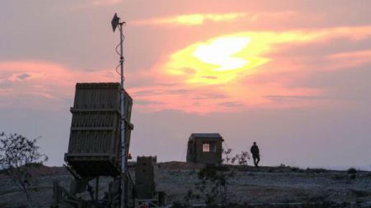 sapte rachete au fost trase de gaza asupra israelului acesta a ripostat