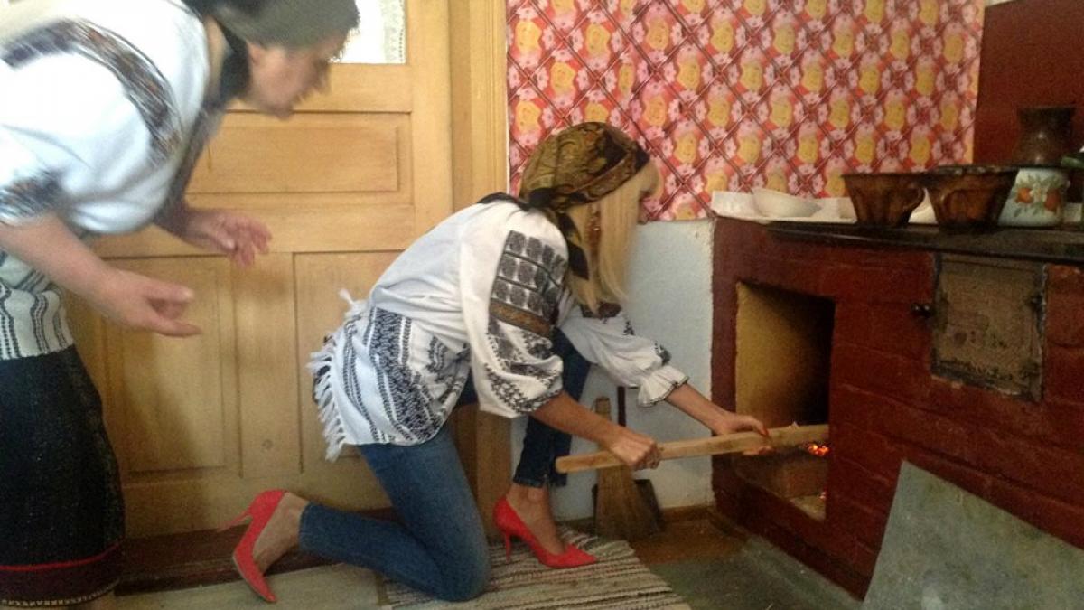 deziluzia optica miscarea camasa populara