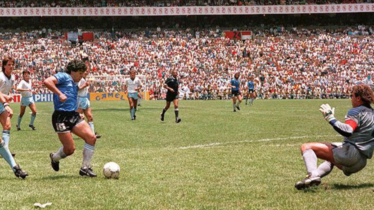 povestile cupei mondiale maradona marcheaza golul secolului