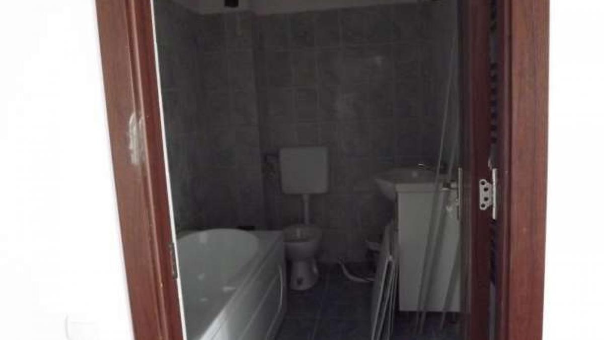 si au cumparat apartament intr un ansamblu rezidential dar acum la prima ploaie toata casa li s a