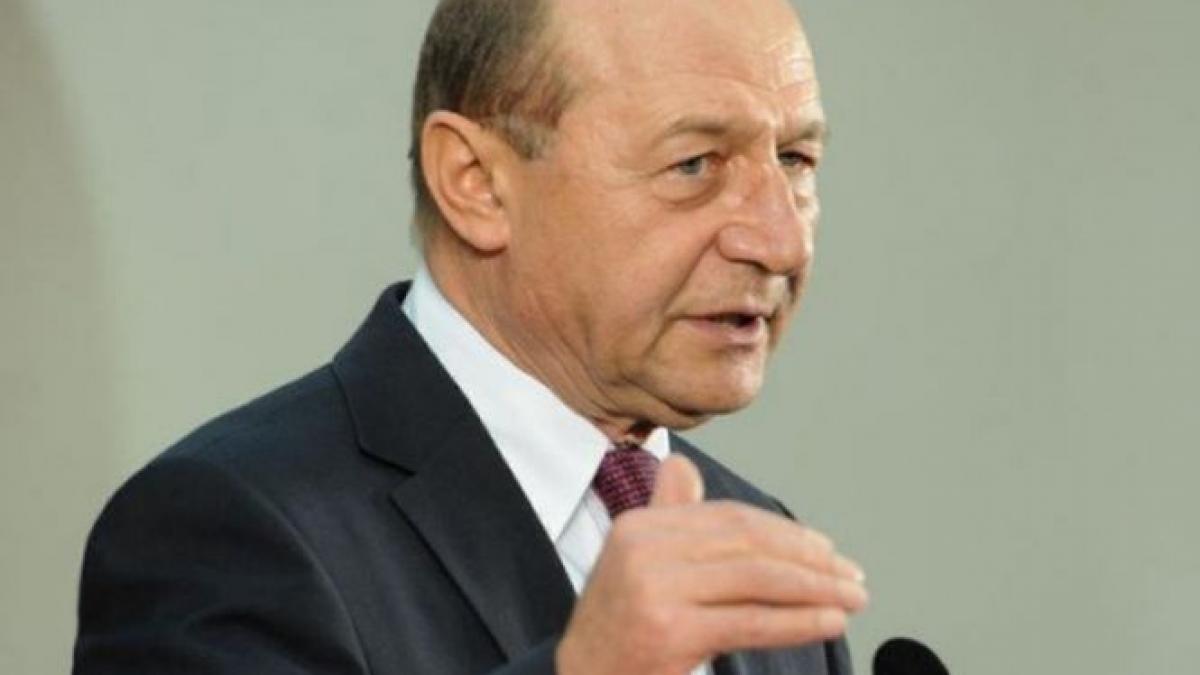 basescu ambiguitatea legata de adoptarea monedei euro nu face bine romaniei