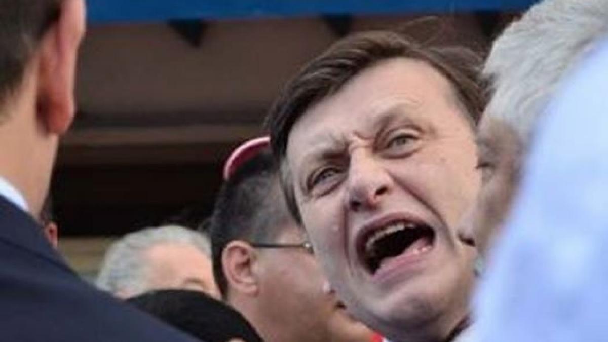 deziluzia optica un presedinte de cosmar