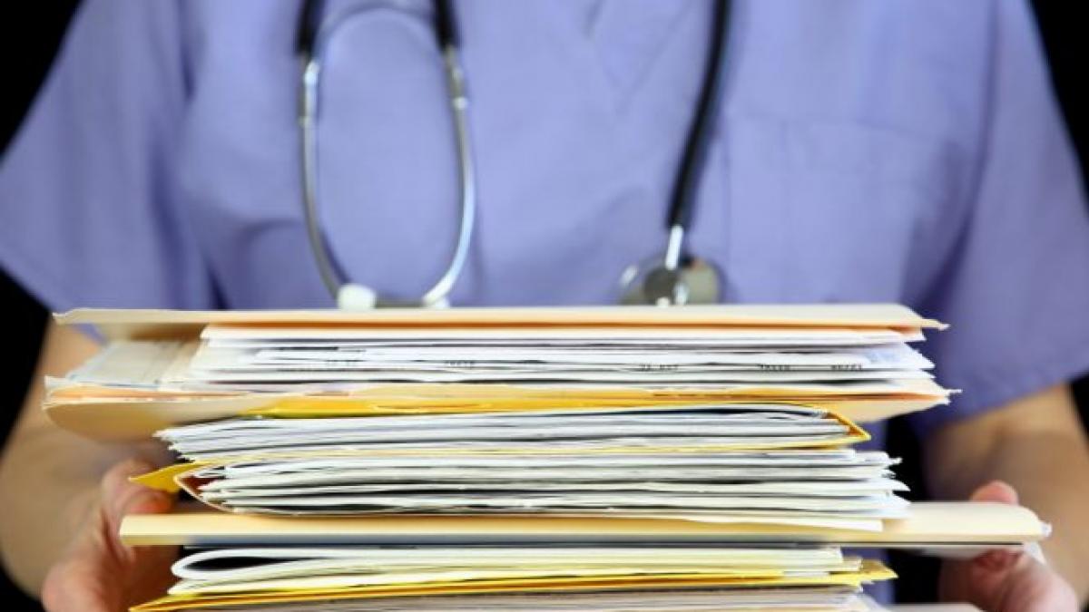 persoane grav bolnave declarate sanatoase pun in pericol viata oamenilor