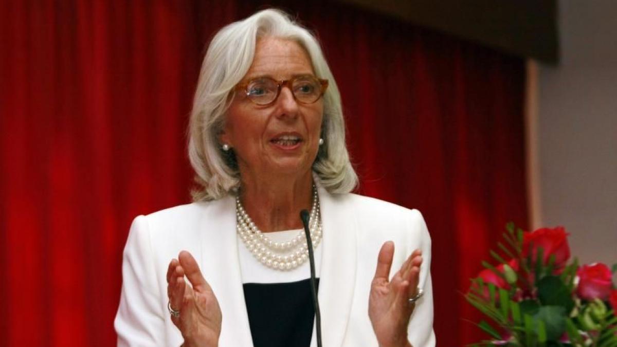 ucraina se imprumuta de la fmi pentru a si salva economia