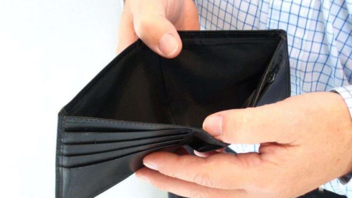 cat vor cheltui romanii in vacanta de 1 mai ploile au stricat planurile hotelierilor