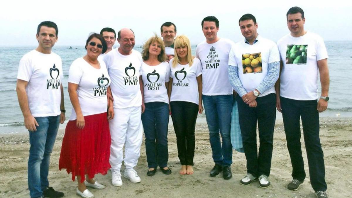 basescu isi doneaza salariul de presedinte celor de la pmp un salariu de presedinte de 6 000 de lei