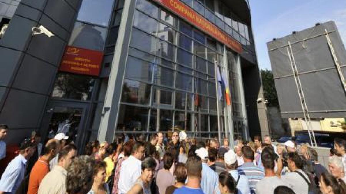 protest la posta romana peste 150 de persoane au iesit in strada cerand demiterea directorului