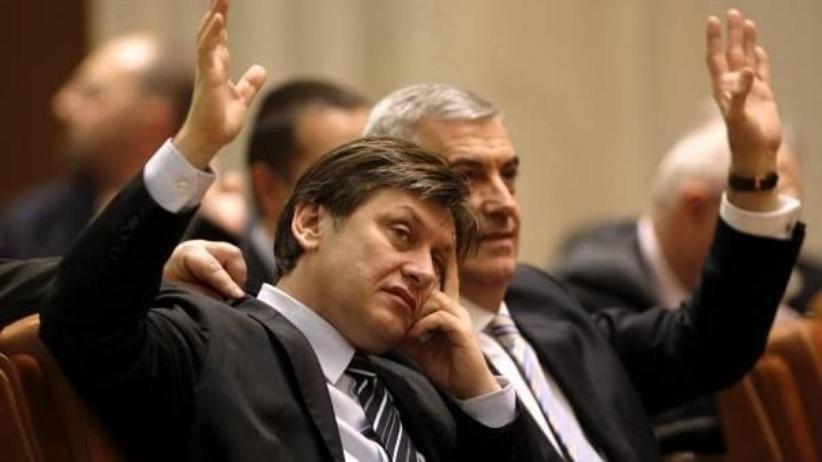 deziluzia optica am dormit si zile am dormit si nopti