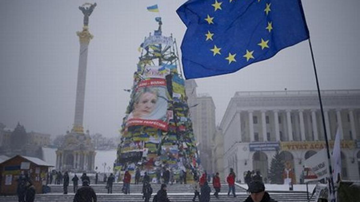 incendiu suspect in apropierea turnului televiziunii din kiev