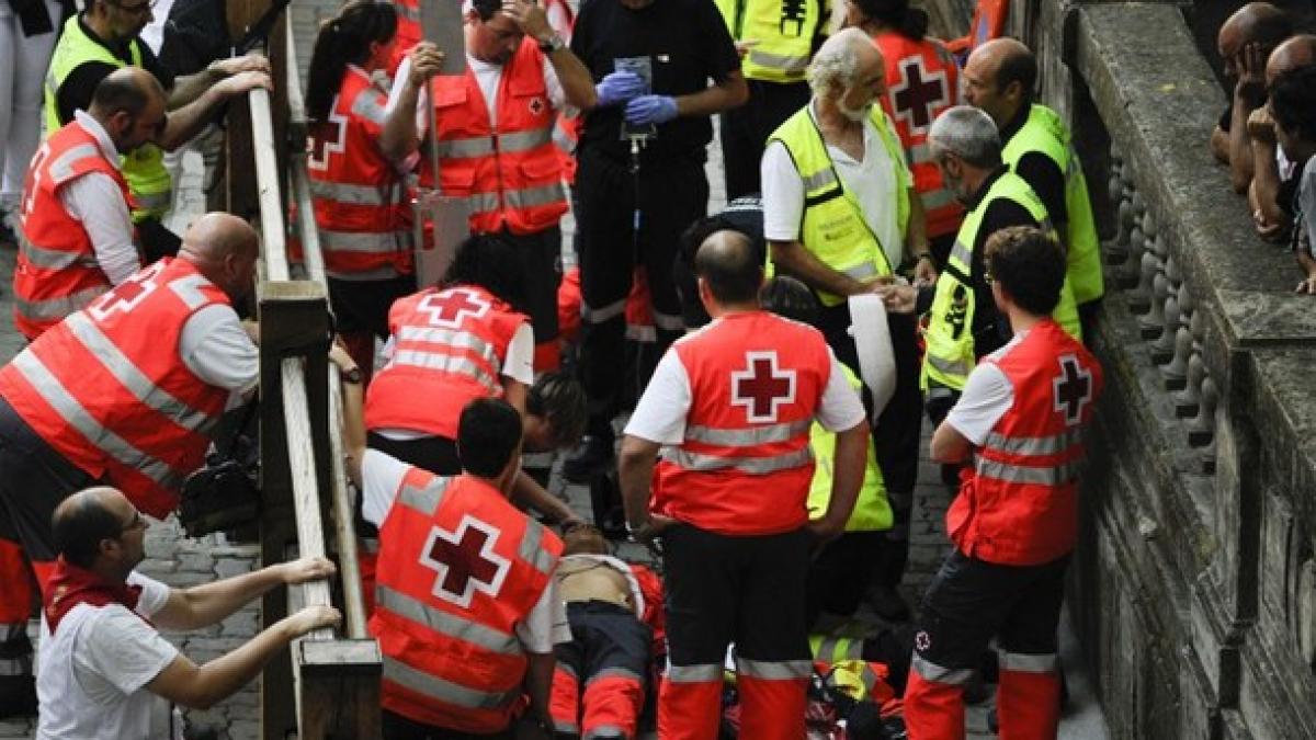 mai multi membri ai crucii rosii arestati la donetk au fost eliberati