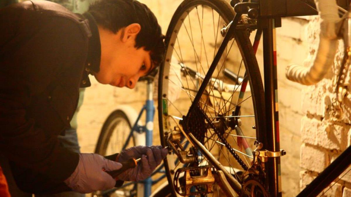 o poveste care ne face sa speram dorinta lui este de a face inconjurul lumii nu e foarte mare