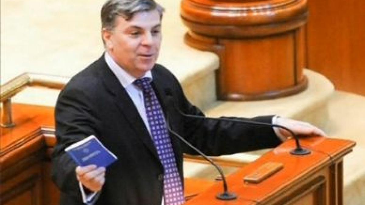 deziluzia optica cine citeste si lasa