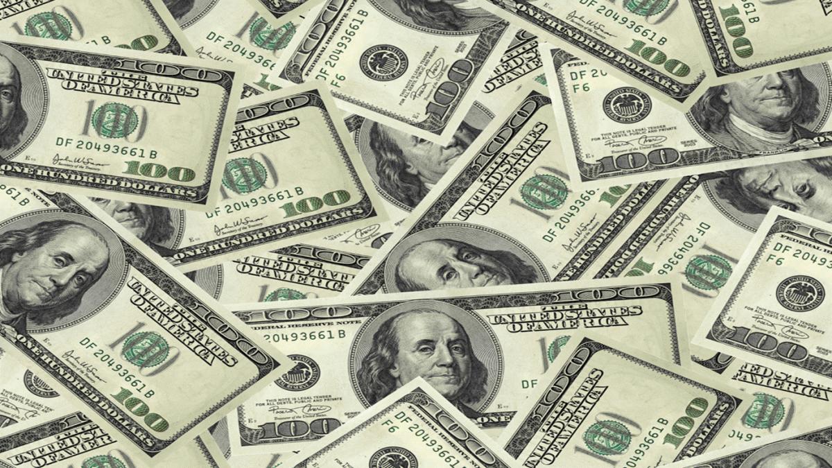 cel mai suparat om din lume a intentat proces impotriva lumii