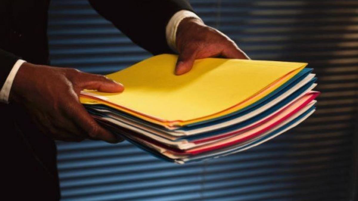 comisia nana isi inceteaza oficial activitatea ce se va intampla cu informatiile stranse de comisie