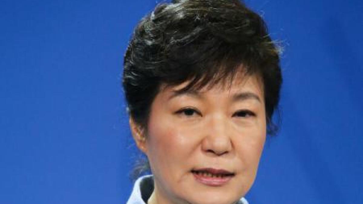 presedinta sud coreeana isi asuma deplina responsabilitate pentru naufragiul feribotului sewol