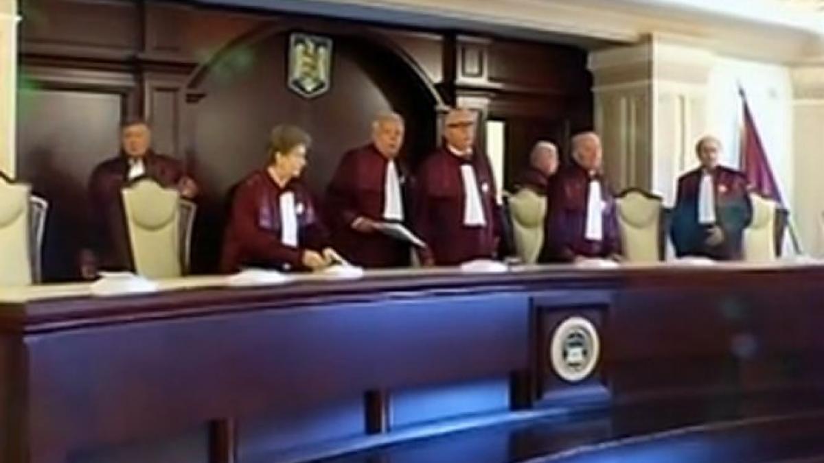 ccr respinge sesizarea guvernului privind implicarea lui traian basescu in campania pentru