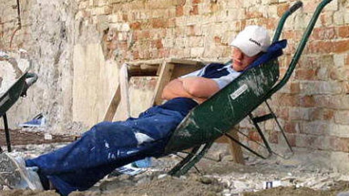 simtul raspunderii lipseste cu desavarsire muncitorii care trebuiau sa reabiliteze dn 66 se fereau