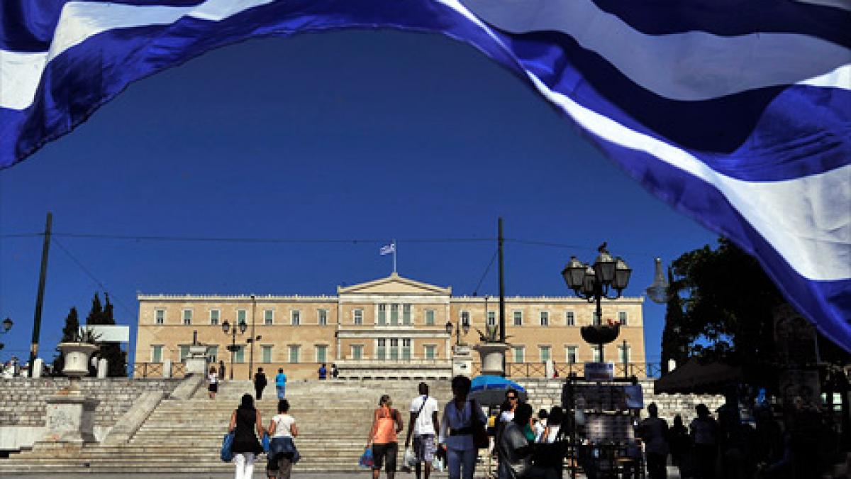 fitch a crescut cu o treapta ratingul privind indatorarea greciei de la b la b