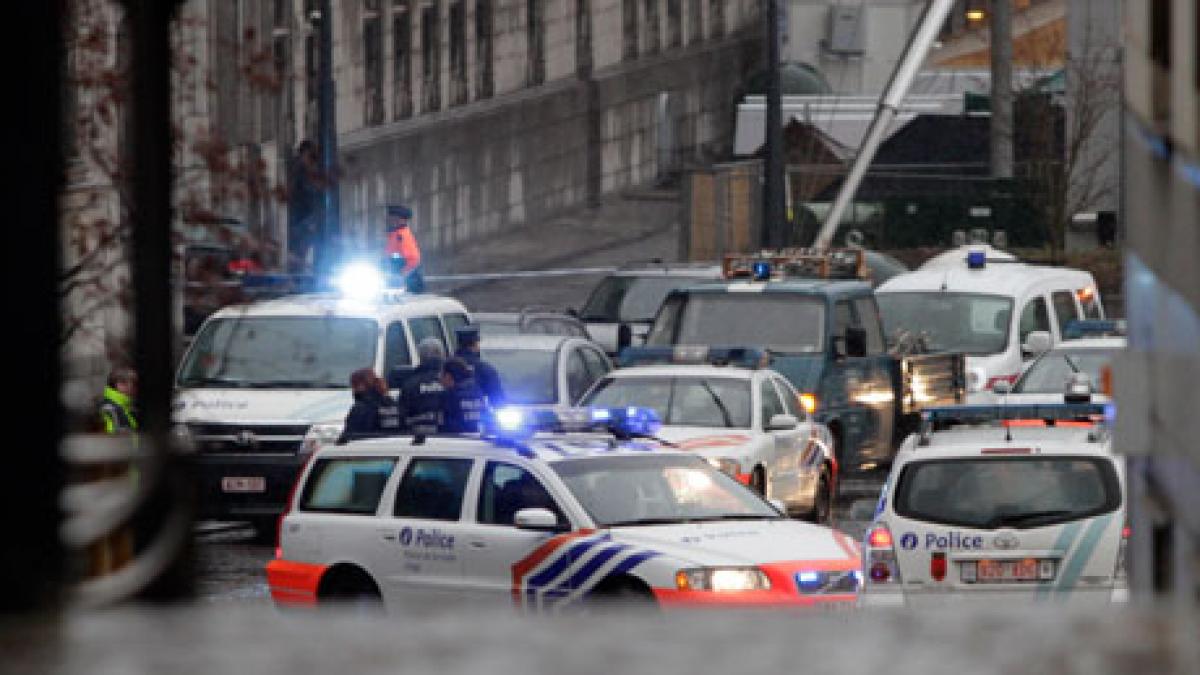 belgia in stare de alerta maxima ucigasul care a omorat 4 oameni in muzeul evreiesc ar putea lovi