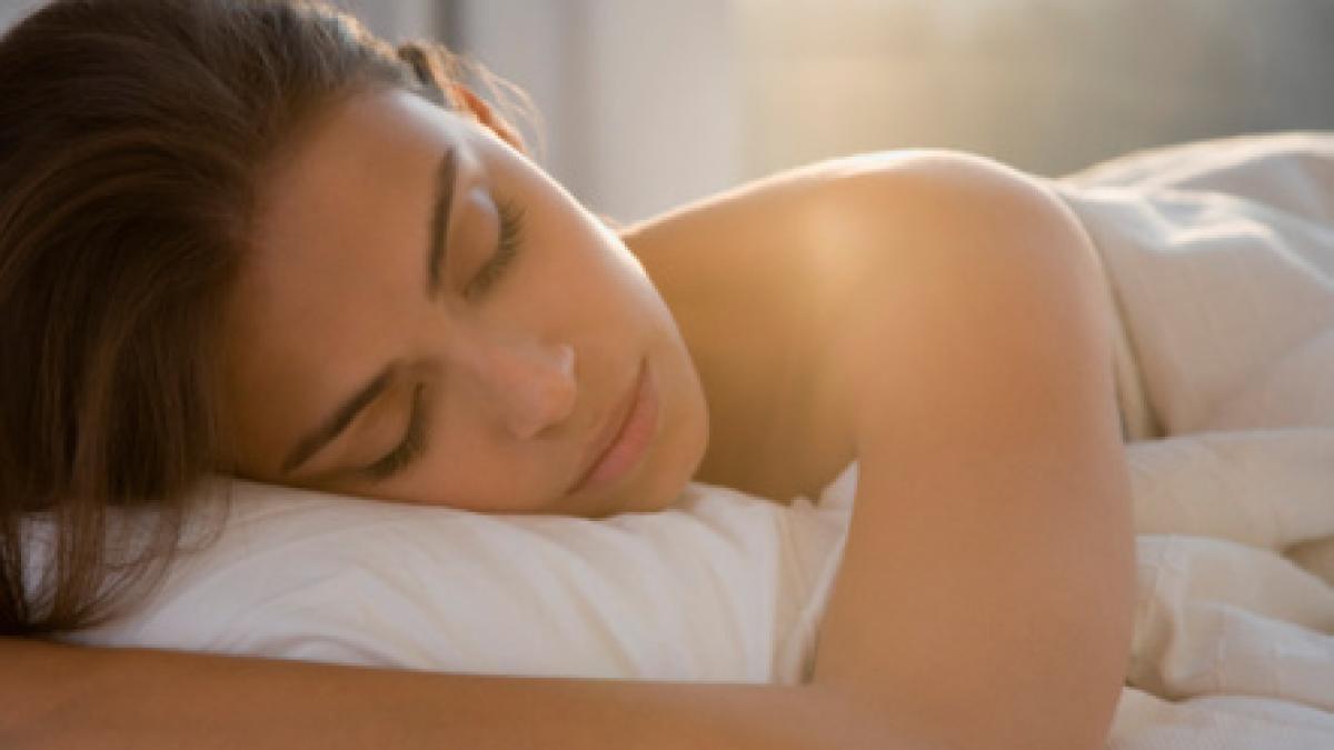de ce si cum te ajuta sa slabesti un somn bun